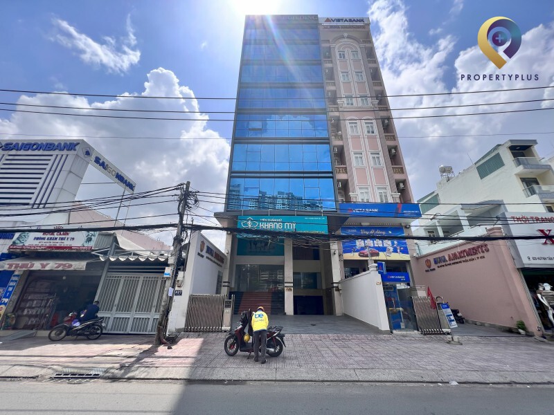 Huna Building